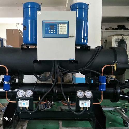 实验室仪器制冷的可靠之选 小型风冷式冷水机与冷藏柜选型指南